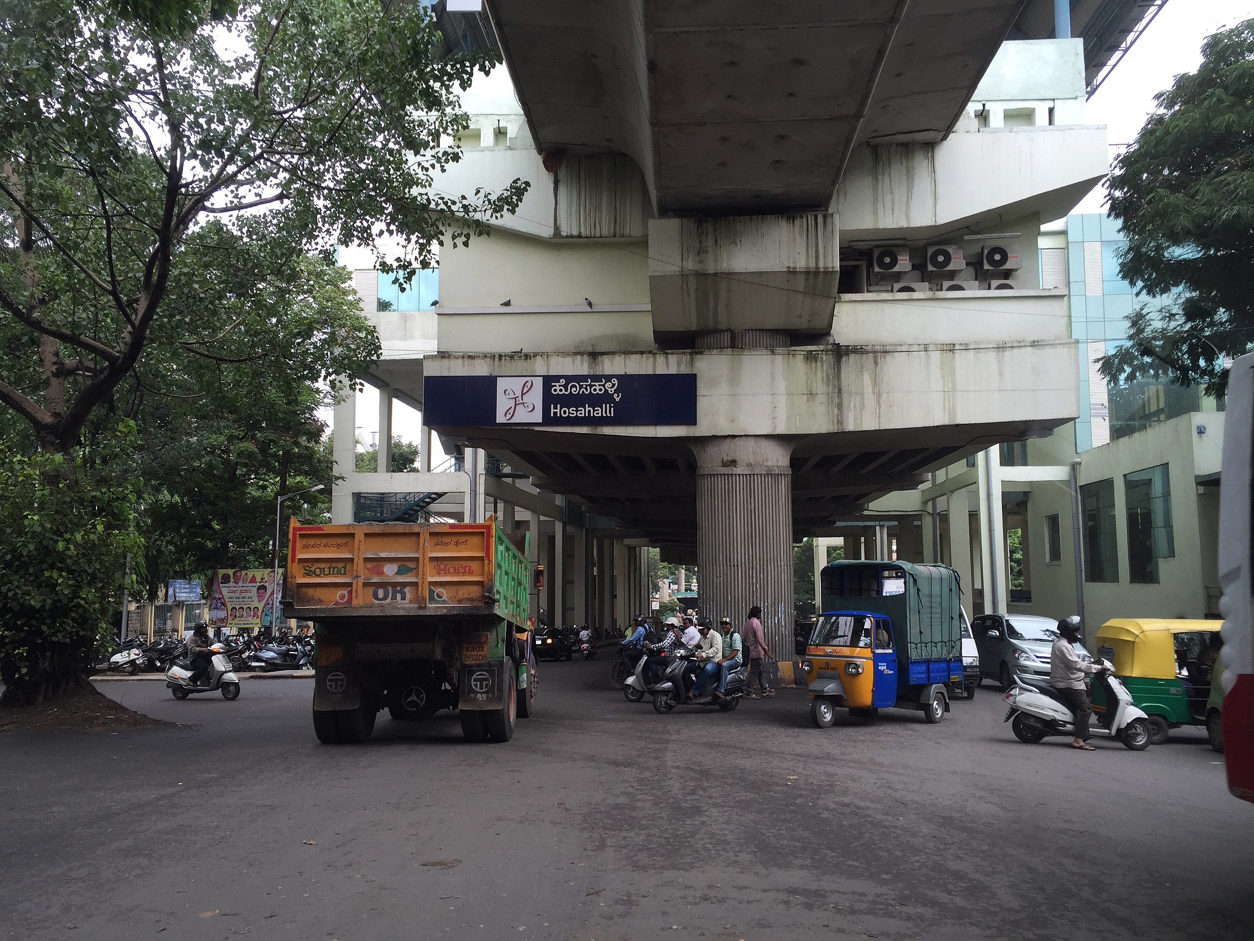 Hosahalli Metro Station